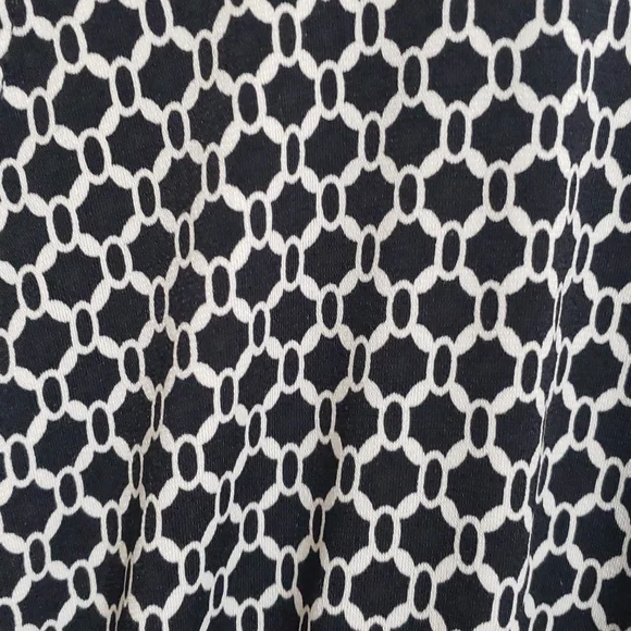 NY & Company Faux wrap belted top New York and Company - Picture 3 of 7